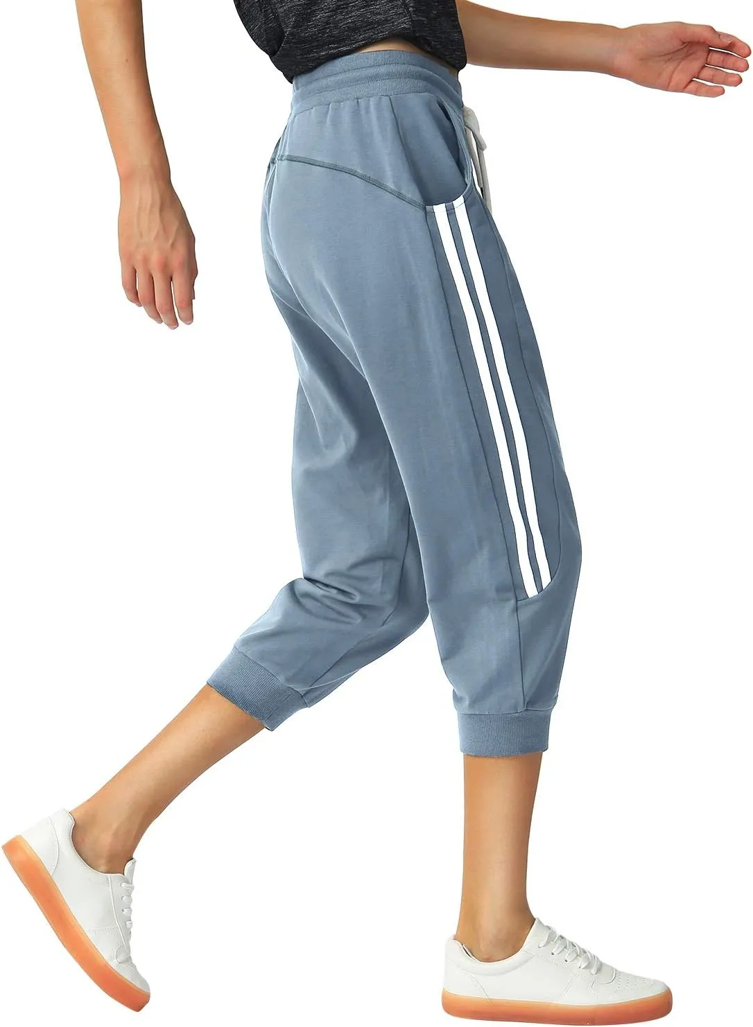 SPECIALMAGIC Women's Capri Pants Cropped Joggers with Pockets Elastic Waist Drawstring Capri Sweatpants